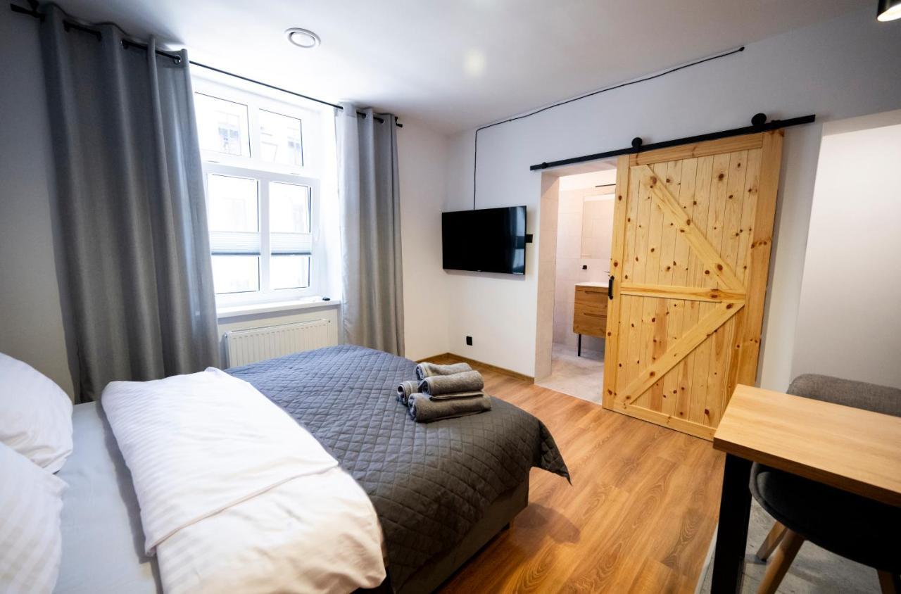 Aparthotel Krzywa Katowice Buitenkant foto